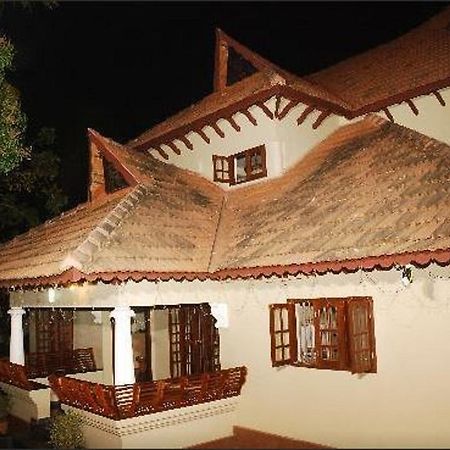 Casamaria Beach Resort Alappuzha Exteriör bild